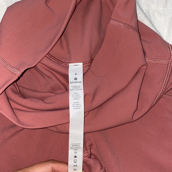 Pink lulu lemon biker shorts good condition - Picture 3 of 3